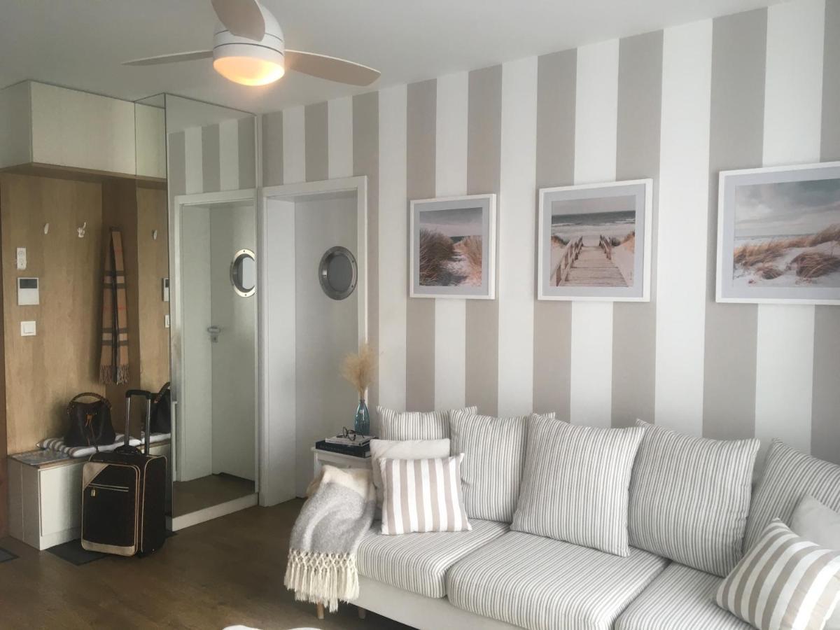 Apartament Marine Holiday Elblag - Winda -Parking W Hali Garazowej -Gratis -Business Stays Buitenkant foto