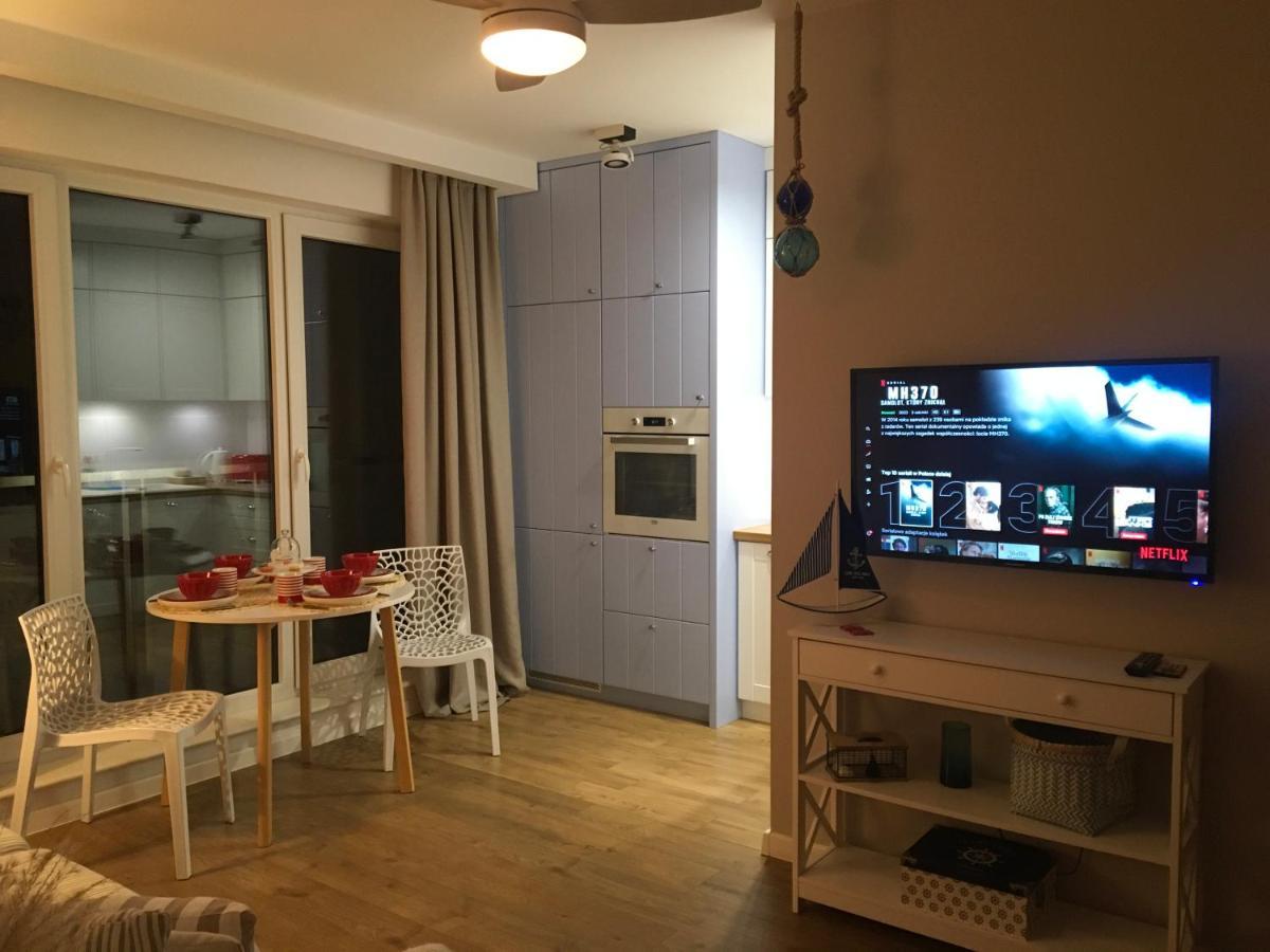 Apartament Marine Holiday Elblag - Winda -Parking W Hali Garazowej -Gratis -Business Stays Buitenkant foto